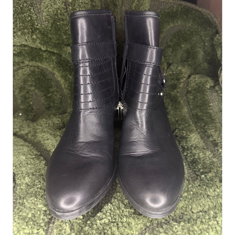 Marc Fisher Women’s Black Leather Ankle Boots Size 8.5 M Buckle Zip Block Heel